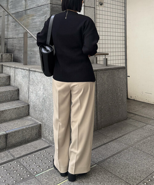 CAPRICIEUX LE'MAGE（カプリシューレマージュ）の「【低身長・高身長サイズあり】タックストレートパンツ（その他パンツ・レディース・ブラック/ホワイト系その他/ベージュ・36/38/PS/TM）」の11枚目の写真