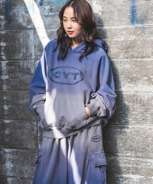 セール】《UNISEX》グラデ－ションフーディ（パーカー）｜PBLIM