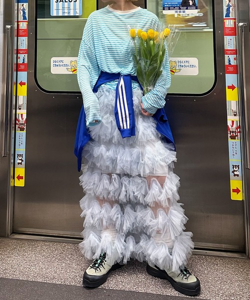 Alley Tokyo（アリートーキョー）の「シアーボーダーゆるロンT（Tシャツ/カットソー・レディース・ピンク/イエロー/ブラック/ブルー・FREE）」の16枚目の写真