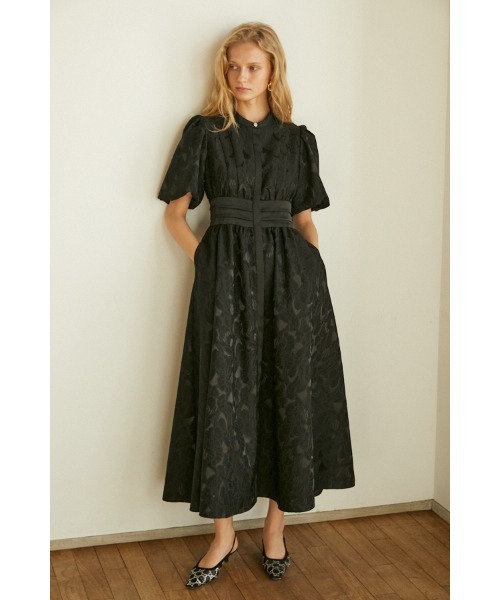 Estella.K(エステラケー)の「Sophie Jacquard Long Dress サテンジャガードドレス(ワンピース・レディース・ブラック/ライトベージュ・FREE)」の16枚目の写真