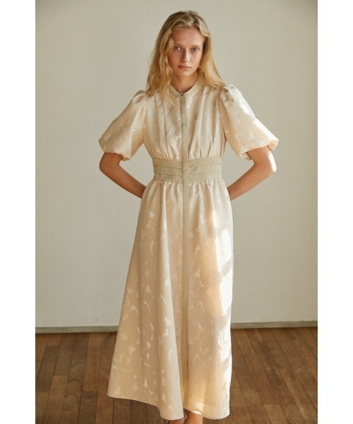 Estella.K(エステラケー)の「Sophie Jacquard Long Dress サテンジャガードドレス(ワンピース・レディース・ブラック/ライトベージュ・FREE)」の17枚目の写真