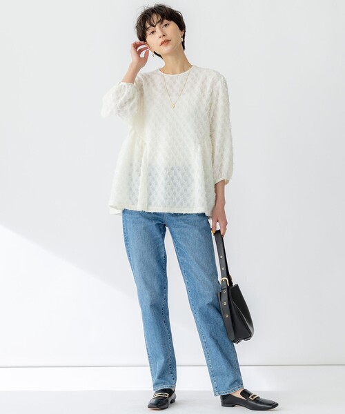 23区(ニジュウサンク)の「【洗える】シアーカットジャカード ブラウス(シャツ/ブラウス・レディース・ブラック系/アイボリー系・38)」の6枚目の写真