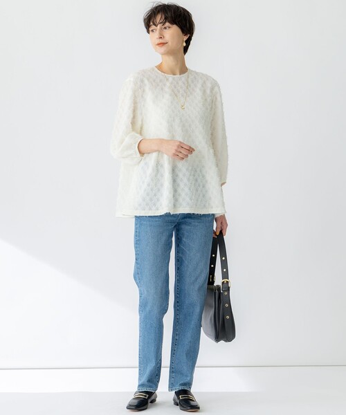 23区(ニジュウサンク)の「【洗える】シアーカットジャカード ブラウス(シャツ/ブラウス・レディース・ブラック系/アイボリー系・38)」の7枚目の写真