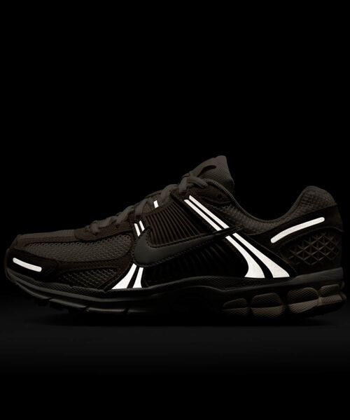 早い者勝ち!!! NIKE ◆ ナイキ W ズーム ボメロ 5｜HQ0458 NIKE公式】ナイキ ズーム ボメロ 5 ウィメンズシューズ