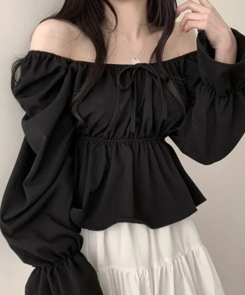 Mejoul（メジュール）の「2way リボンデザインギャザーボリュームスリーブ ペプラムブラウス（シャツ/ブラウス・レディース・ブラック/ホワイト・L/M）」の8枚目の写真