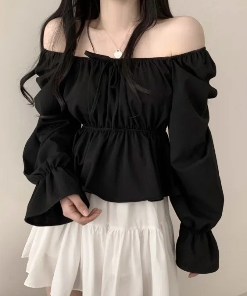 Mejoul（メジュール）の「2way リボンデザインギャザーボリュームスリーブ ペプラムブラウス（シャツ/ブラウス・レディース・ブラック/ホワイト・L/M）」の13枚目の写真