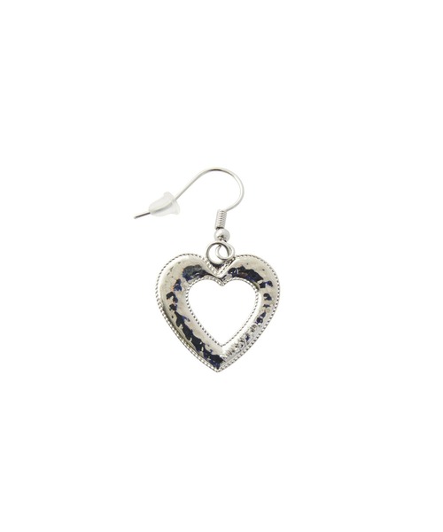 MILKFED.（ミルクフェド）の「HEART CHARMS EARRINGS（ピアス（両耳用）・レディース・シルバー・ONE SIZE）」の7枚目の写真