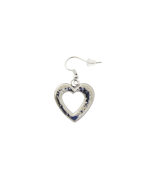 MILKFED.（ミルクフェド）の「HEART CHARMS EARRINGS（ピアス（両耳用）・レディース・シルバー・ONE SIZE）」の8枚目の写真