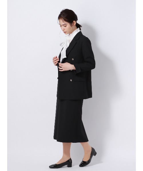 SUIT SQUARE（スーツスクエア）の「ダブルブレストジャケット ウォッシャブル 2WAYストレッチ ドライトロピカル 無地（スーツジャケット・レディース・ブラック系/グレー系・36(7号)/38(9号)/40(11号)/42(13号)）」の4枚目の写真