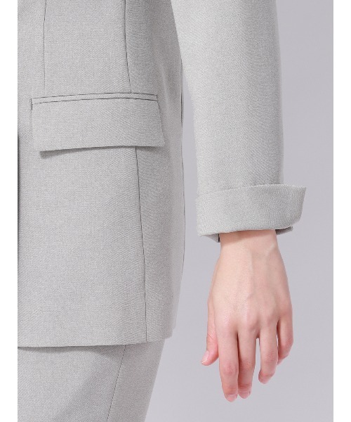 SUIT SQUARE（スーツスクエア）の「ダブルブレストジャケット ウォッシャブル 2WAYストレッチ ドライトロピカル 無地（スーツジャケット・レディース・ブラック系/グレー系・36(7号)/38(9号)/40(11号)/42(13号)）」の19枚目の写真