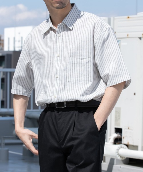 URBAN RESEARCH ROSSO MEN（アーバンリサーチロッソメン）の「『XLサイズあり』リラックスコットンリネンレギュラーカラー半袖シャツ（シャツ/ブラウス・メンズ・ネイビー/ベージュ/ブルー系その他/ホワイト/ベージュ系その他/ブルー・X-LARGE/SMALL/MEDIUM/LARGE）」の3枚目の写真