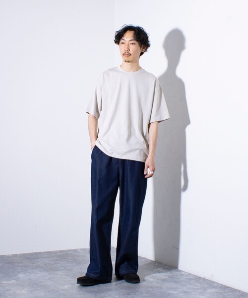 GLOSTER（グロスター）の「【GLOSTER/グロスター】裾ドロスト 機能素材Tシャツ 無地T ショートスリーブ（Tシャツ/カットソー・メンズ・オフホワイト/チャコールグレー/グレー/サックスブルー/グレイッシュベージュ/ネイビー・M/L/XL）」の22枚目の写真