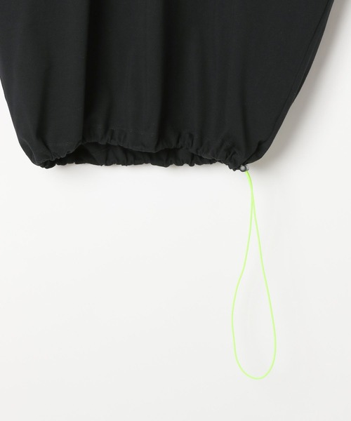 GEORGE'S(ジョージズ)の「エンブロイダリーTシャツ(Tシャツ/カットソー・メンズ・ホワイト/ブラック・MEDIUM/LARGE)」の19枚目の写真