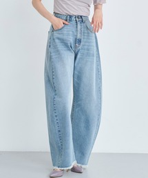 【2色展開】カーブデニムパンツ