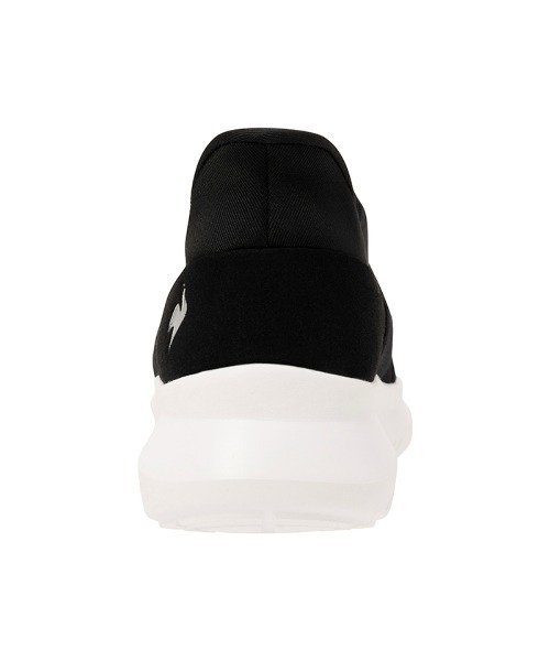 le coq sportif（ルコックスポルティフ）の「LCS マルヌ ダブルベルトスリッポン SI(さっと履ける/軽量/消臭)（スニーカー・レディース・ベージュ系その他/グレー×ホワイト/ブラック×ホワイト・23.5cm/24.5cm/23.0cm/24.0cm/25.0cm/22.5cm）」の15枚目の写真