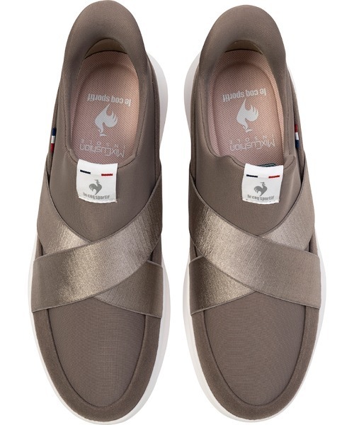 le coq sportif（ルコックスポルティフ）の「LCS マルヌ ダブルベルトスリッポン SI(さっと履ける/軽量/消臭)（スニーカー・レディース・ベージュ系その他/グレー×ホワイト/ブラック×ホワイト・23.5cm/24.5cm/23.0cm/24.0cm/25.0cm/22.5cm）」の21枚目の写真