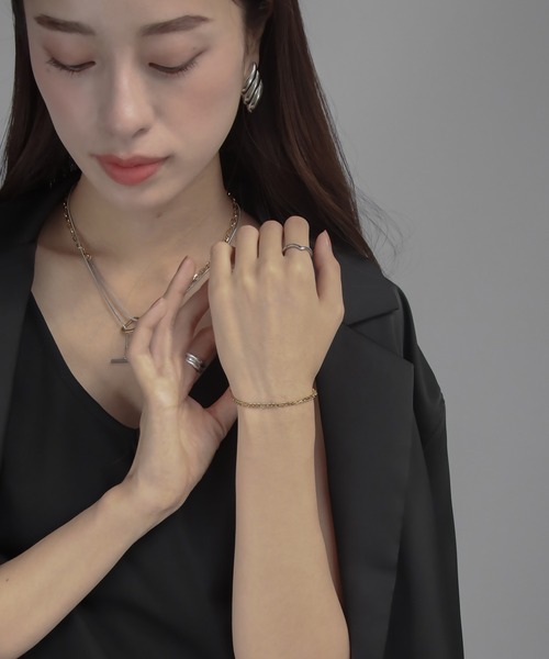 abaskdesign（アバスクデザイン）の「金属アレルギー対応 フィガロチェーンブレスレット（ブレスレット・レディース・シルバー系その他2/シルバー/ゴールド系その他/ゴールド/シルバー系その他/ゴールド系その他2・SMALL/MEDIUM）」の15枚目の写真