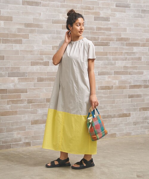 J.PRESS YORK STREET(ジェイプレスヨークストリート)の「【WOMEN】バイカラー ワンピース(ワンピース・レディース・グリーン系1/サックスブルー系1/ライトグレー系1・F)」の9枚目の写真