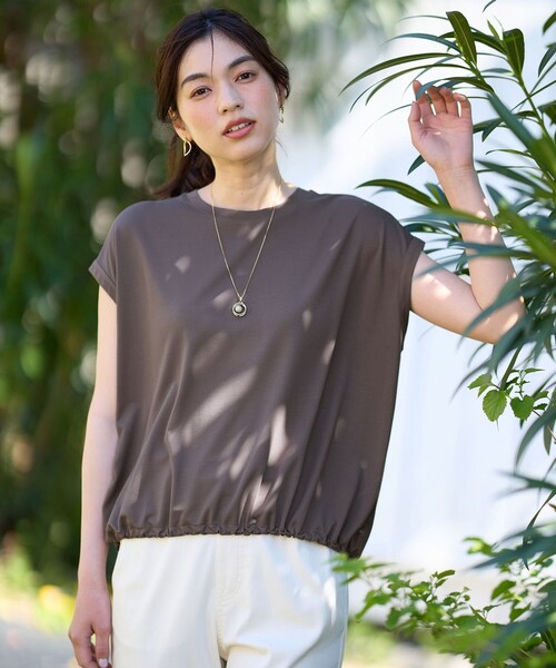 ANY(エニィ)の「シルケットスムースドロストTシャツ(Tシャツ/カットソー・レディース・ホワイト系/ブラック系/ダークブラウン系・4)」の3枚目の写真
