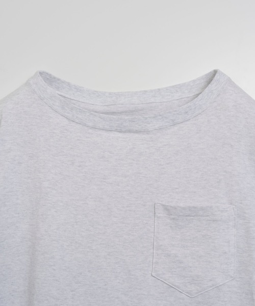 YOOU(ユー)の「オフショルダーカットソー/ワイドネックデザイン × リラックスシルエット(Tシャツ/カットソー・レディース・グレー/ブラック/マルチ/ホワイト・FREE)」の7枚目の写真