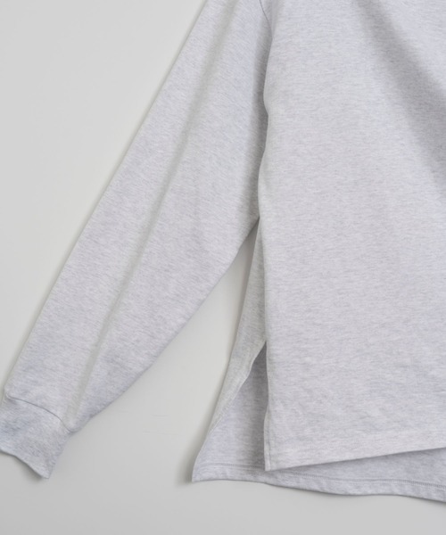 YOOU(ユー)の「オフショルダーカットソー/ワイドネックデザイン × リラックスシルエット(Tシャツ/カットソー・レディース・グレー/ブラック/マルチ/ホワイト・FREE)」の8枚目の写真