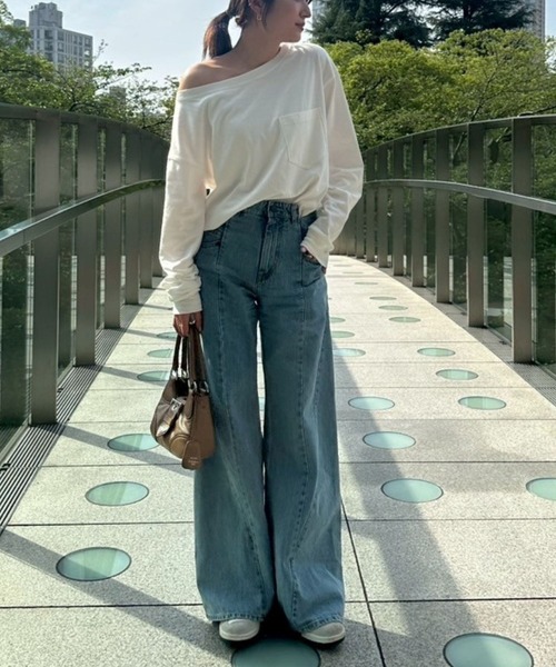 セール】Off shoulder cutsew（オフショルダーカットソー）（T