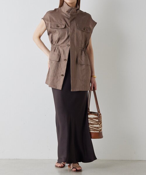 Drawing Numbers(ドローイング ナンバーズ)の「【Drawing Numbers】コンチネンタルリネンベスト(ベスト・レディース・ブラック/ベージュ/グレイッシュベージュ/カーキ/キャメル/ネイビー・38)」の14枚目の写真