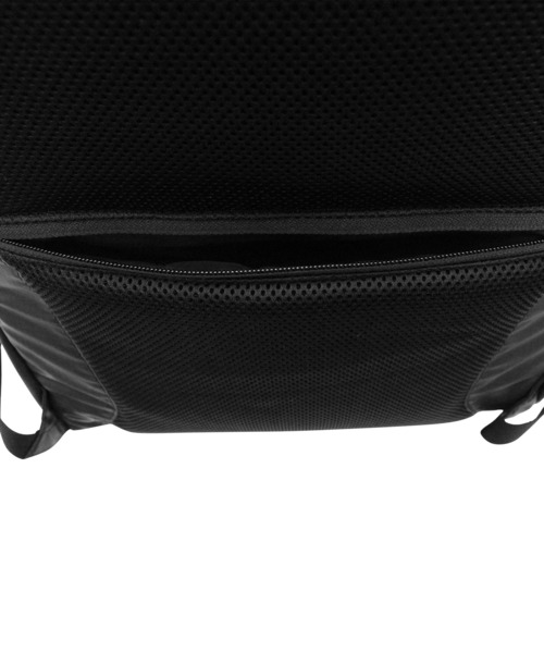 MICHAEL LINNELL（マイケル リンネル）の「【MICHAEL LINNELL/マイケルリンネル】Backpack　軽量　撥水　ワンポイントブランドロゴ　リフレクター　バックパック（バックパック/リュック・メンズ・ブラック・FREE）」の7枚目の写真