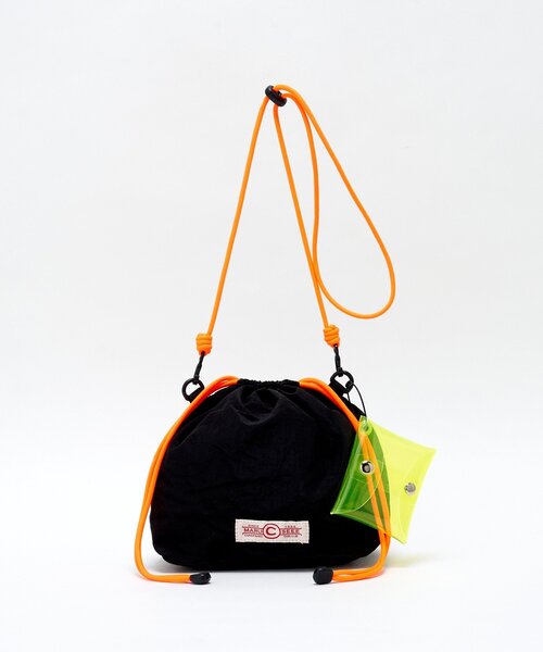 CIAOPANIC（チャオパニック）の「ポーチチャーム付きナイロンショルダーバッグ（ショルダーバッグ・レディース・ブラック/ブラウン/イエロー・FREE）」の12枚目の写真