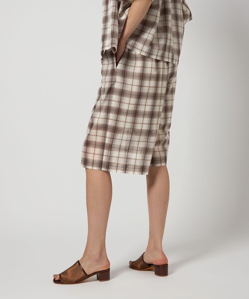 6（ロク）の「＜6(ROKU)＞チェック ショートパンツ（その他パンツ・レディース・ナチュラル・38/36）」の4枚目の写真