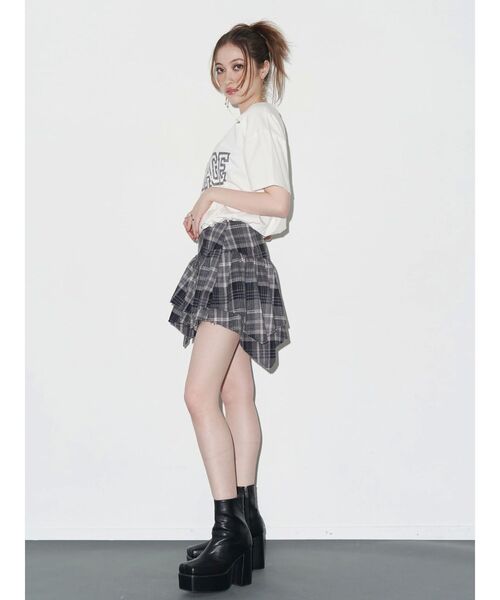 EVRIS（エヴリス）の「アシンメトリーランダムチェックミニスカート（スカート・レディース・ブラウン/ブラック・SMALL/MEDIUM）」の8枚目の写真