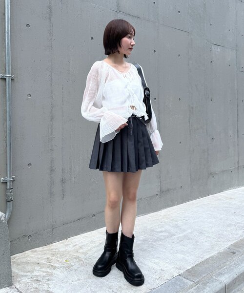 mline（エムライン）の「[mline]シアー楊柳クロップドブラウス（シャツ/ブラウス・レディース・ブラック/アイボリー/ブルー/ピンク/オフホワイト・FREE）」の11枚目の写真