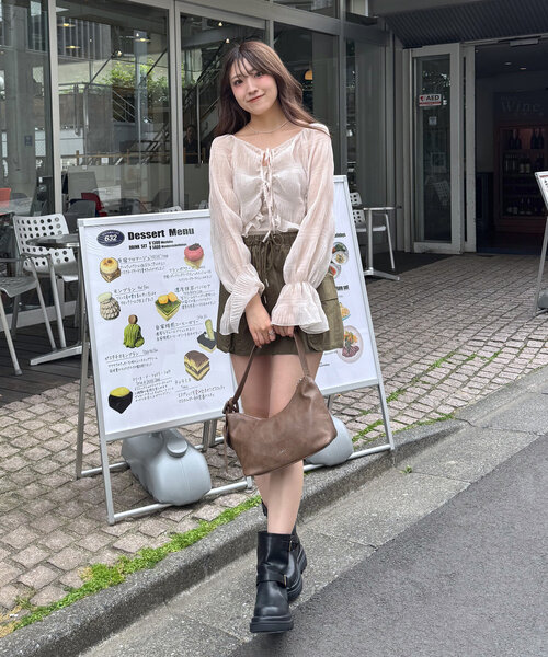 mline（エムライン）の「[mline]シアー楊柳クロップドブラウス（シャツ/ブラウス・レディース・ブラック/アイボリー/ブルー/ピンク/オフホワイト・FREE）」の16枚目の写真