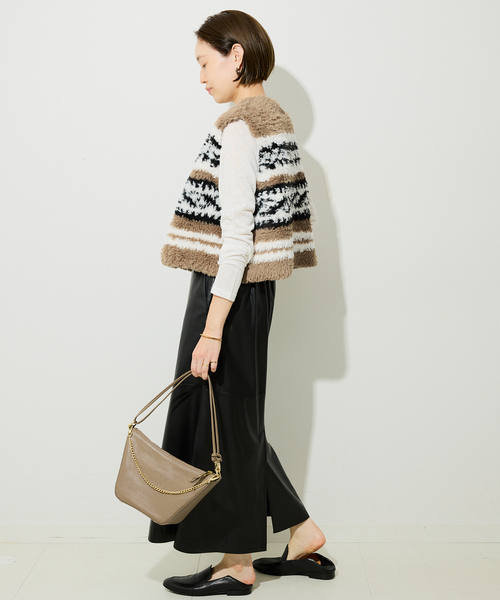 SLOBE IENA（スローブイエナ）の「フェイクファーニットベスト（ベスト・レディース・ブラウン/ベージュ・FREE）」の18枚目の写真