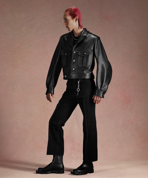 JOHN LAWRENCE SULLIVAN（ジョンローレンスサリバン）の「JOHN LAWRENCE SULLIVAN WASHED DENIM SEAM TUCK PANTS (2B005-0325-36)（デニムパンツ・メンズ・ブラック/インディゴブルー・48/46/44）」の3枚目の写真