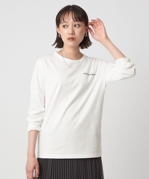 To b. by agnes b.（トゥービーバイアニエスベー）の「＜To b. by agnes b.コラボ＞ロゴ ロングスリーブ Tシャツ（Tシャツ/カットソー・レディース・ブラック/オフホワイト・FREE）」の2枚目の写真