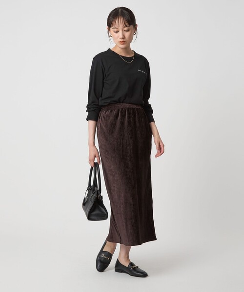 To b. by agnes b.（トゥービーバイアニエスベー）の「＜To b. by agnes b.コラボ＞ロゴ ロングスリーブ Tシャツ（Tシャツ/カットソー・レディース・ブラック/オフホワイト・FREE）」の8枚目の写真