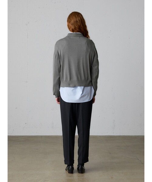 MidiUmi（ミディウミ）の「MidiUmi Vネックニットプルオーバー（ニット/セーター・レディース・チャコールグレー/レッド/グリーン/ブラック・FREE）」の16枚目の写真