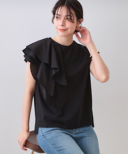 ショルダーフリルドッキングカットソー【洗濯機洗い可】（T