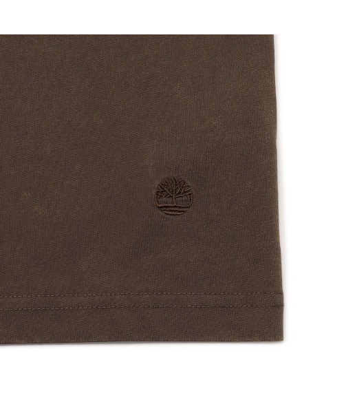 Timberland（ティンバーランド）の「【TOKYO DESIGN COLLECTIVE】長袖 グラフィック Tシャツ ユニセックス（Tシャツ/カットソー・メンズ・ダークブラウン・LARGE/MEDIUM/X-LARGE）」の5枚目の写真