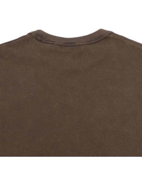 Timberland（ティンバーランド）の「【TOKYO DESIGN COLLECTIVE】長袖 グラフィック Tシャツ ユニセックス（Tシャツ/カットソー・メンズ・ダークブラウン・LARGE/MEDIUM/X-LARGE）」の8枚目の写真
