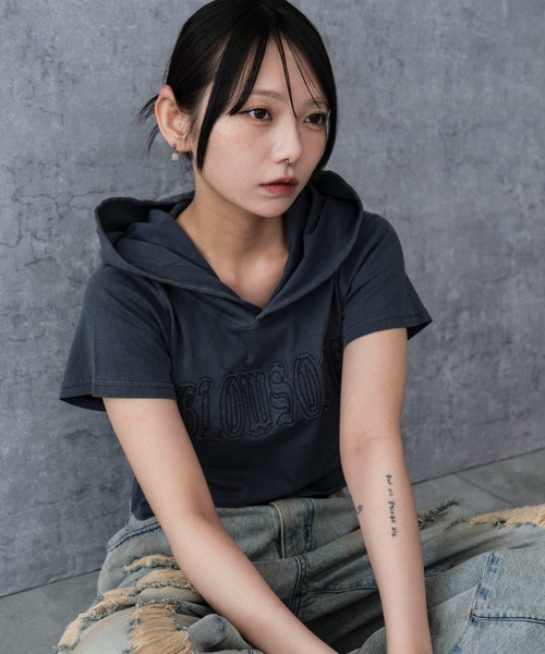 WEGO(ウィゴー)の「WEGO/ピグメントフードちびT(Tシャツ/カットソー・レディース・ネイビー/スミクロ・FREE)」の11枚目の写真