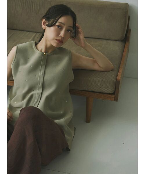 TONAL(トーナル)の「ホットフィットフレアニット(ニット/セーター・レディース・オフホワイト/ブラック/ベージュ・MEDIUM)」の5枚目の写真