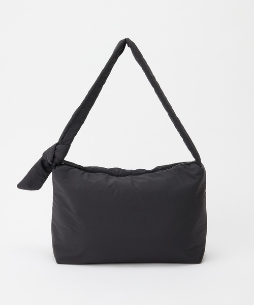 COLONY 2139(コロニートゥーワンスリーナイン)の「ナイロン中綿ソフトレクタングルバッグ(ショルダーバッグ・レディース・ブラック/ブラウン・FREE)」の12枚目の写真