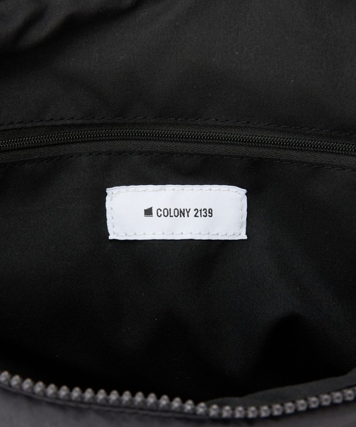 COLONY 2139(コロニートゥーワンスリーナイン)の「ナイロン中綿ソフトレクタングルバッグ(ショルダーバッグ・レディース・ブラック/ブラウン・FREE)」の6枚目の写真