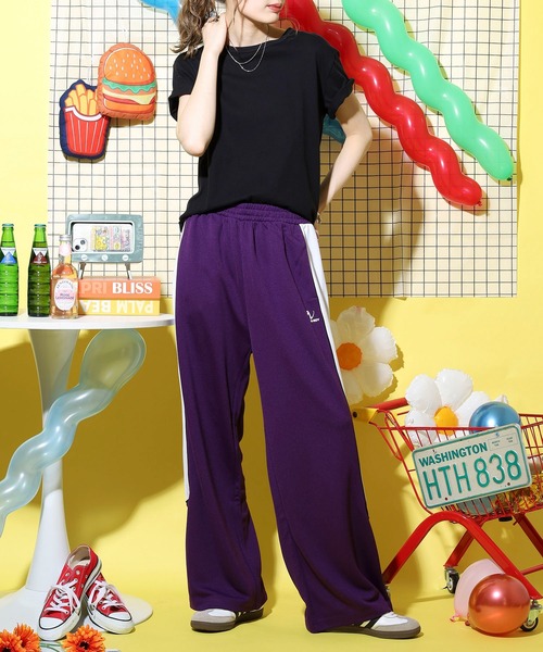 NERDY（ノルディ）の「ライントラックパンツ（スウェットパンツ・レディース・パープル/ブラック/ブルー・M/L/S）」の14枚目の写真