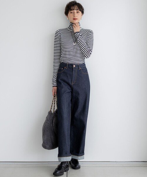 23区 S(ニジュウサンクチイサイサイズ)の「【CLASSY.掲載/洗える】スムージーコットン タートルネック ニット(ニット/セーター・レディース・ホワイト系1/ホワイト系/ブラック系/ベージュ系・32)」の14枚目の写真