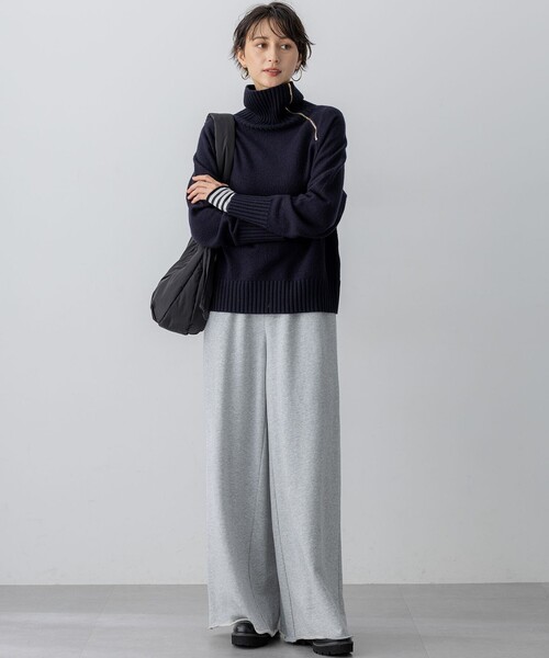 23区 S(ニジュウサンクチイサイサイズ)の「【CLASSY.掲載/洗える】スムージーコットン タートルネック ニット(ニット/セーター・レディース・ホワイト系1/ホワイト系/ブラック系/ベージュ系・32)」の18枚目の写真