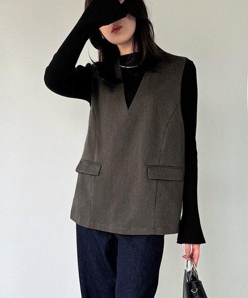 junoah(ジュノア)の「ベストセットアップ3点セット(薄手・裏地なし)(セットアップ・レディース・チャコール/グレイッシュベージュ/ブラック・LARGE/MEDIUM/SMALL)」の16枚目の写真