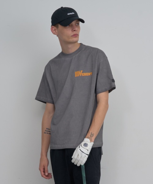 Mid 90s Club(ミッドナインティーズクラブ)の「GOLF DIFFERENT Vintage-Style Tee(Tシャツ/カットソー・メンズ・ブラック/パープル/ライトグレー・LARGE/MEDIUM)」の12枚目の写真